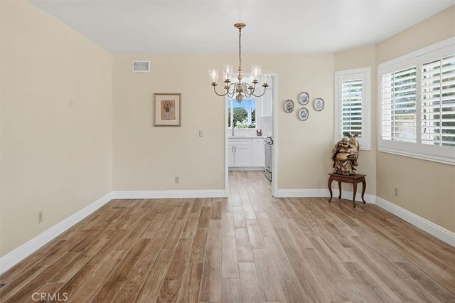 28125 Vernal, Saugus, CA 91350