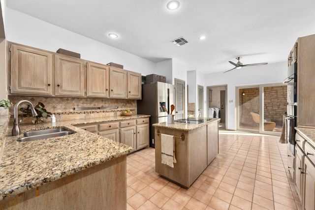 6407 Wallace CV, Austin, TX 78750