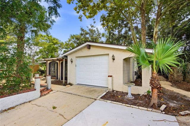 7634 FOX HOLLOW DRIVE, Port Richey, FL 34668