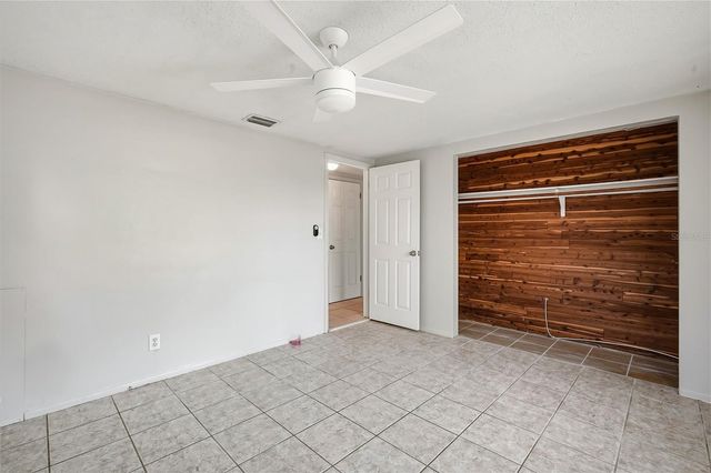 7634 FOX HOLLOW DRIVE, Port Richey, FL 34668