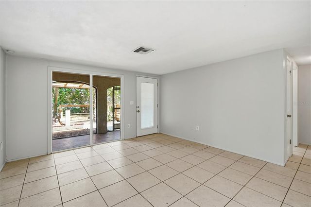7634 FOX HOLLOW DRIVE, Port Richey, FL 34668