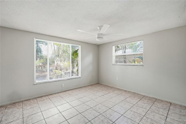 7634 FOX HOLLOW DRIVE, Port Richey, FL 34668