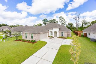 4758 Bayou Plantation Dr, Addis, LA 70710
