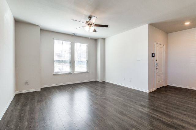 2017 Crooked Bow Drive, Mesquite, TX 75149