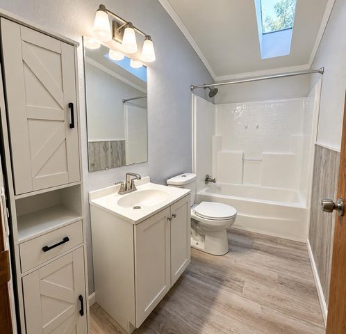 813 POSEY COURT, Green Bay, WI 54313