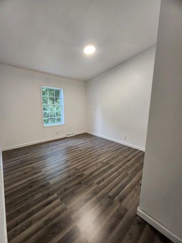 813 POSEY COURT, Green Bay, WI 54313