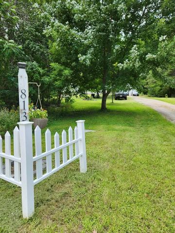 813 POSEY COURT, Green Bay, WI 54313