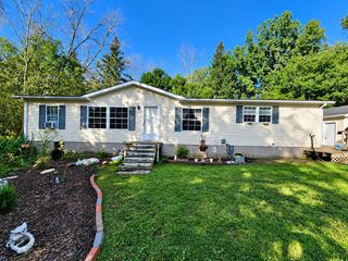 813 POSEY COURT, Green Bay, WI 54313