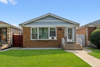 2605 N Menard Avenue, Chicago, IL 60634