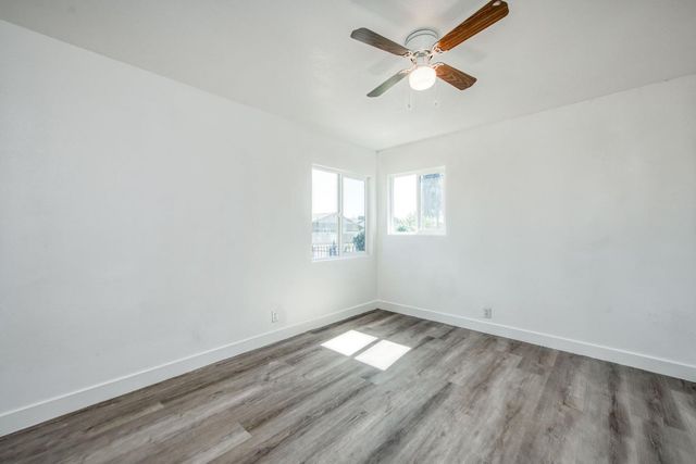 1017 E Vine Avenue, Fresno, CA 93706