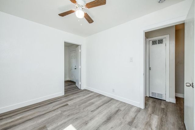 1017 E Vine Avenue, Fresno, CA 93706