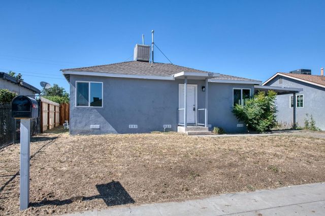 1017 E Vine Avenue, Fresno, CA 93706