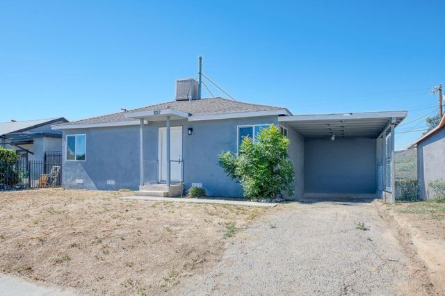 1017 E Vine Avenue, Fresno, CA 93706