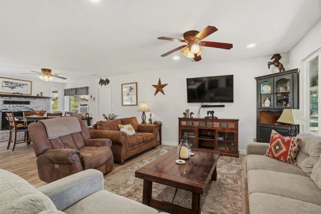 1541 Round Potrero Rd, Potrero, CA 91963