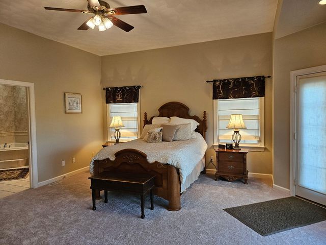 232 Savannah CT, Daleville, VA 24083