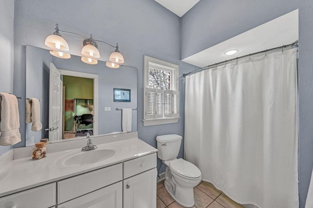 232 Savannah CT, Daleville, VA 24083