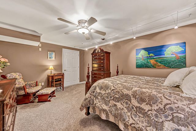 232 Savannah CT, Daleville, VA 24083