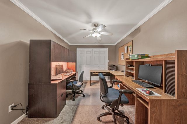 232 Savannah CT, Daleville, VA 24083