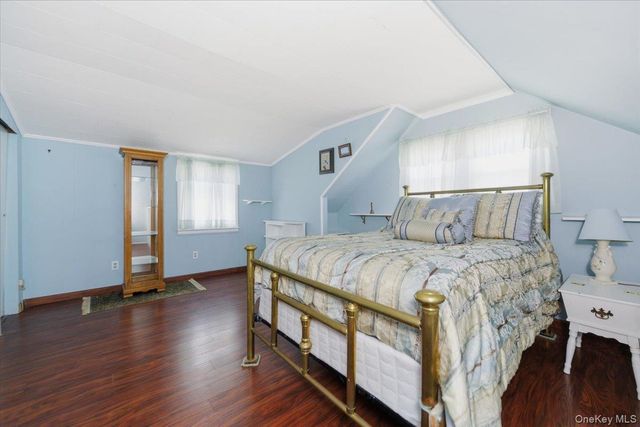 704 Barnes Avenue, Baldwin, NY 11510