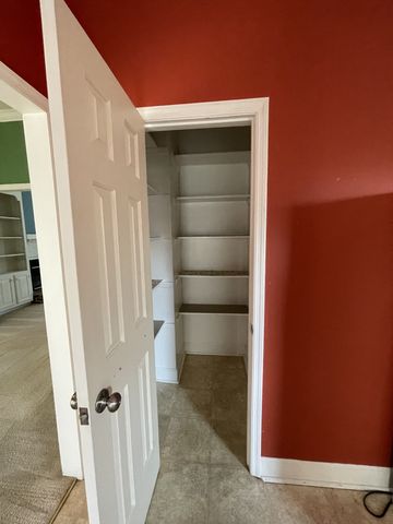 402 Fort Hill Dr, Pulaski, TN 38478