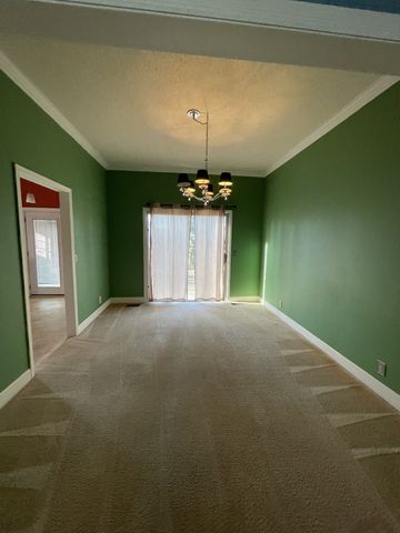 402 Fort Hill Dr, Pulaski, TN 38478