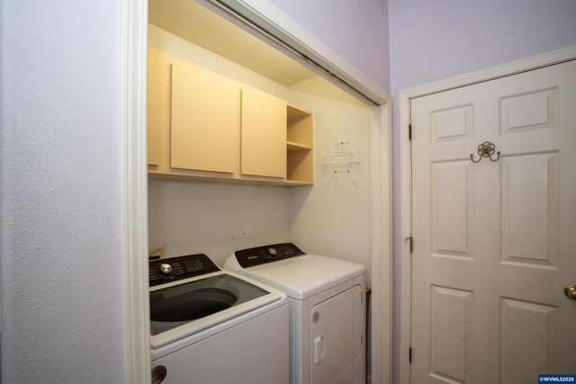 5703 Flairstone Dr SE, Salem, OR 97306