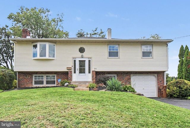 24 SCHOOL, Willow Grove, PA 19090