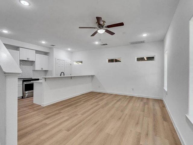 8411 Mahalia Drive A, Houston, TX 77088