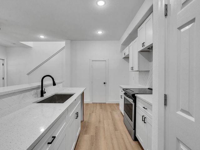 8411 Mahalia Drive A, Houston, TX 77088