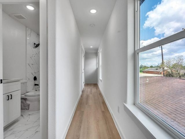 8411 Mahalia Drive A, Houston, TX 77088