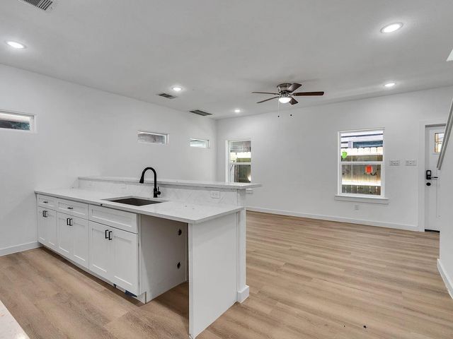 8411 Mahalia Drive A, Houston, TX 77088