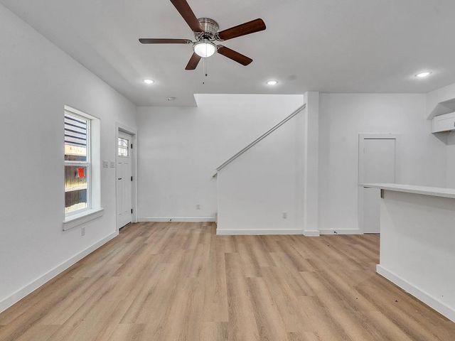 8411 Mahalia Drive A, Houston, TX 77088