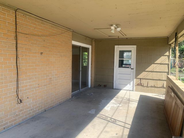 2038 Lauradale Drive, New Orleans, LA 70114