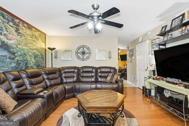 182 Hiram Terrace, Hiram, GA 30141