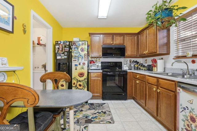 182 Hiram Terrace, Hiram, GA 30141