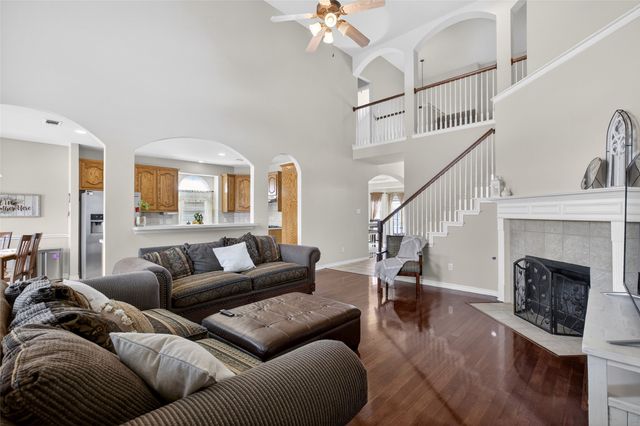 5808 Fathom Drive, Fort Worth, TX 76135