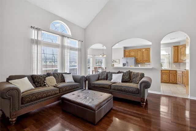 5808 Fathom Drive, Fort Worth, TX 76135