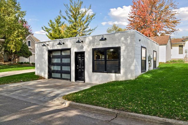 15601 Martin Drive, Burnsville, MN 55306