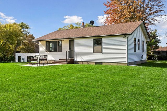 15601 Martin Drive, Burnsville, MN 55306