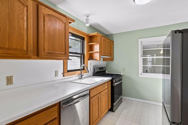 15601 Martin Drive, Burnsville, MN 55306
