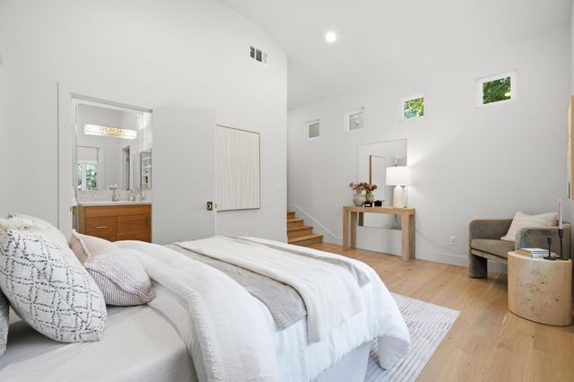 1691 Whitham Avenue, Los Altos, CA 94024