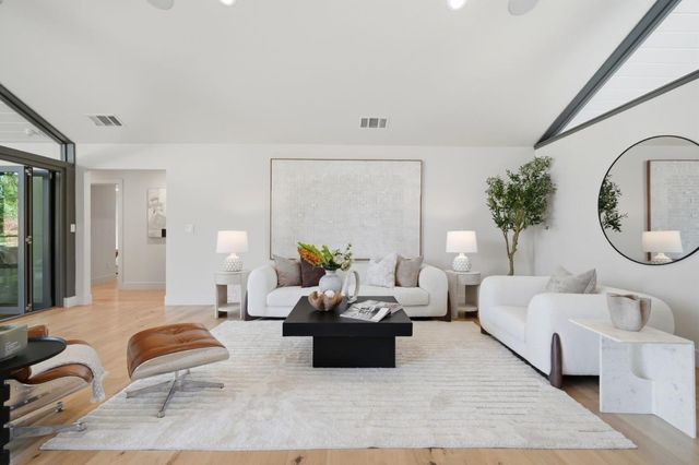 1691 Whitham Avenue, Los Altos, CA 94024