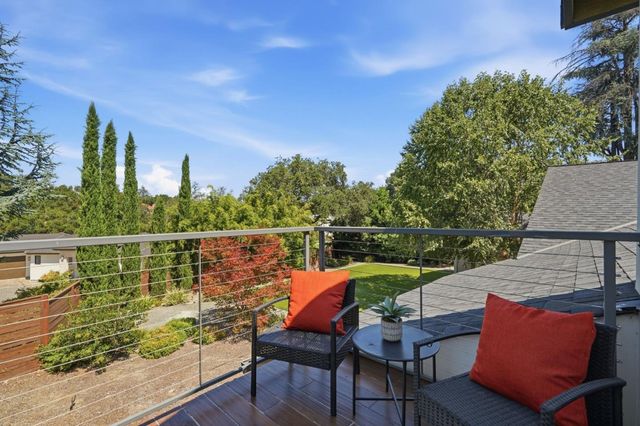 1691 Whitham Avenue, Los Altos, CA 94024