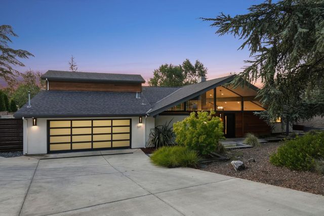 1691 Whitham Avenue, Los Altos, CA 94024