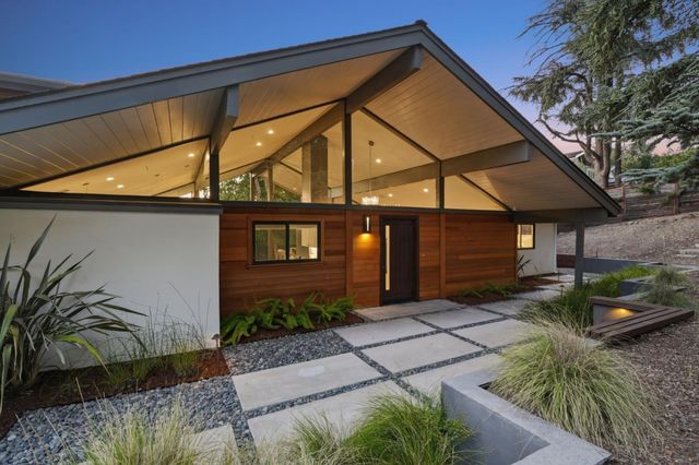 1691 Whitham Avenue, Los Altos, CA 94024