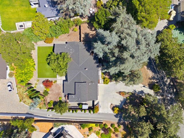 1691 Whitham Avenue, Los Altos, CA 94024