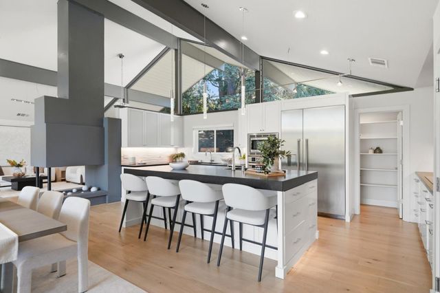 1691 Whitham Avenue, Los Altos, CA 94024
