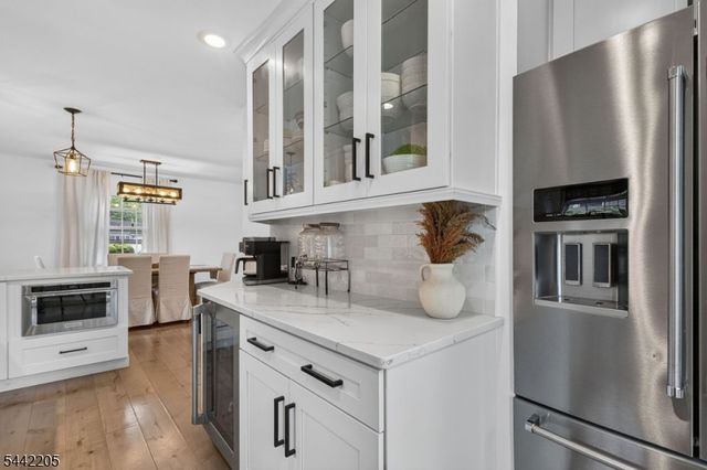 2160 Raritan Rd, Scotch Plains Twp., NJ 07076