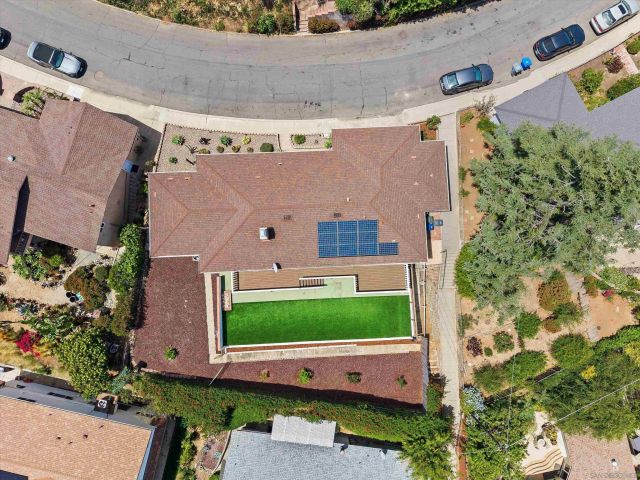4258 Summit Dr, La Mesa, CA 91941