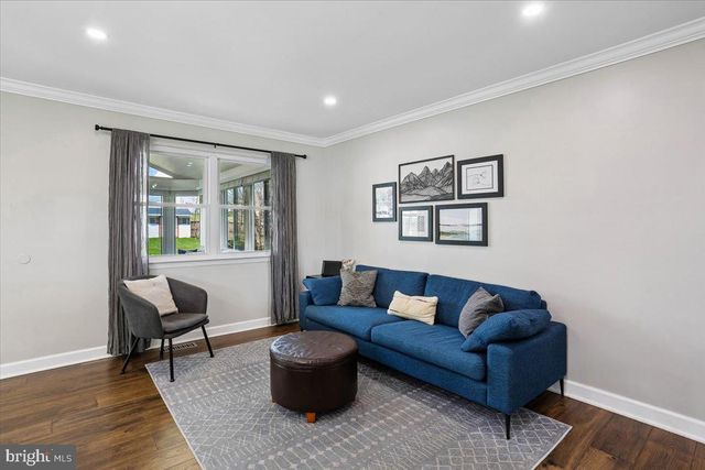 24328 FLAMINGO TER, Gaithersburg, MD 20882